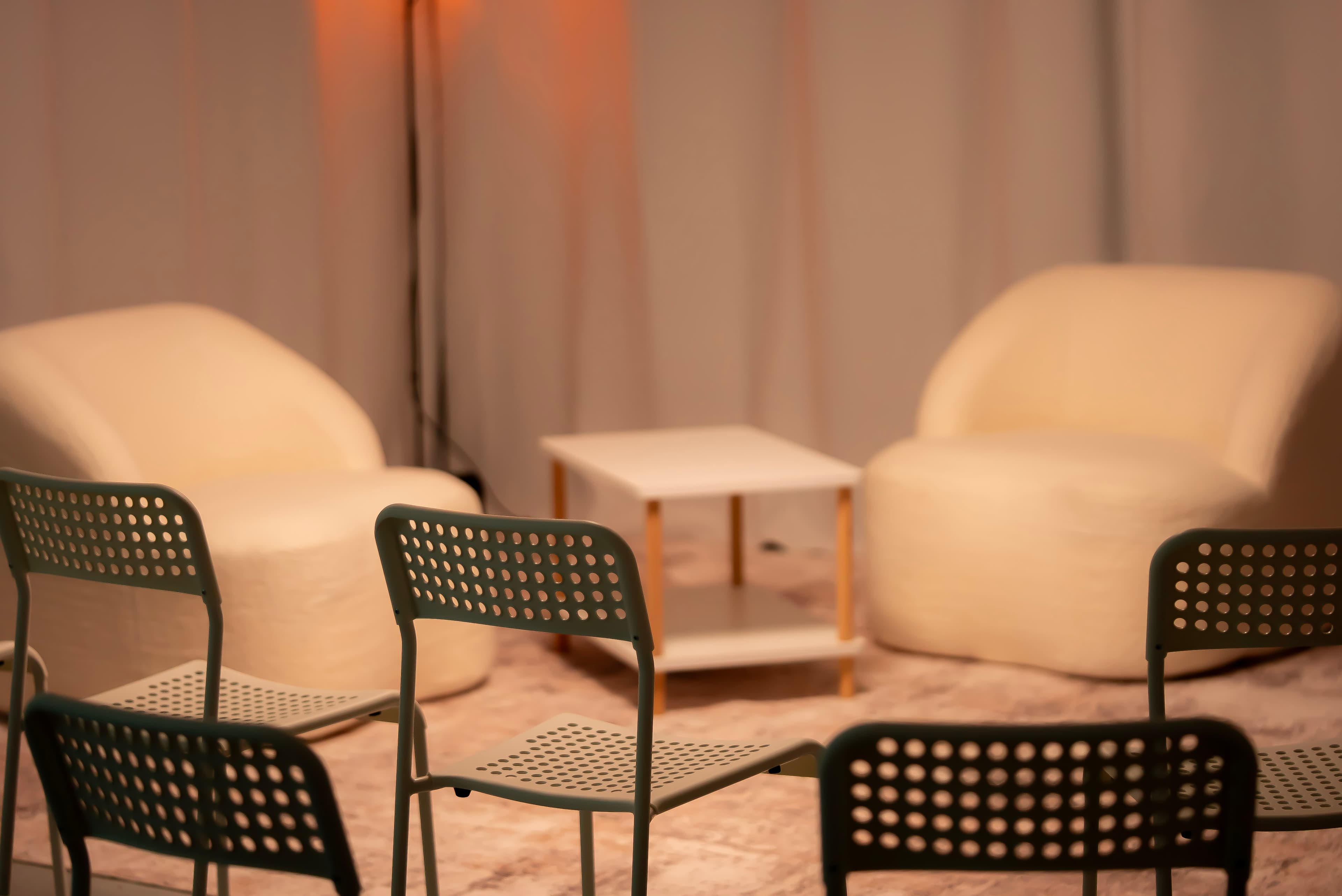 Intimate seating arrangement at Film Büro studio