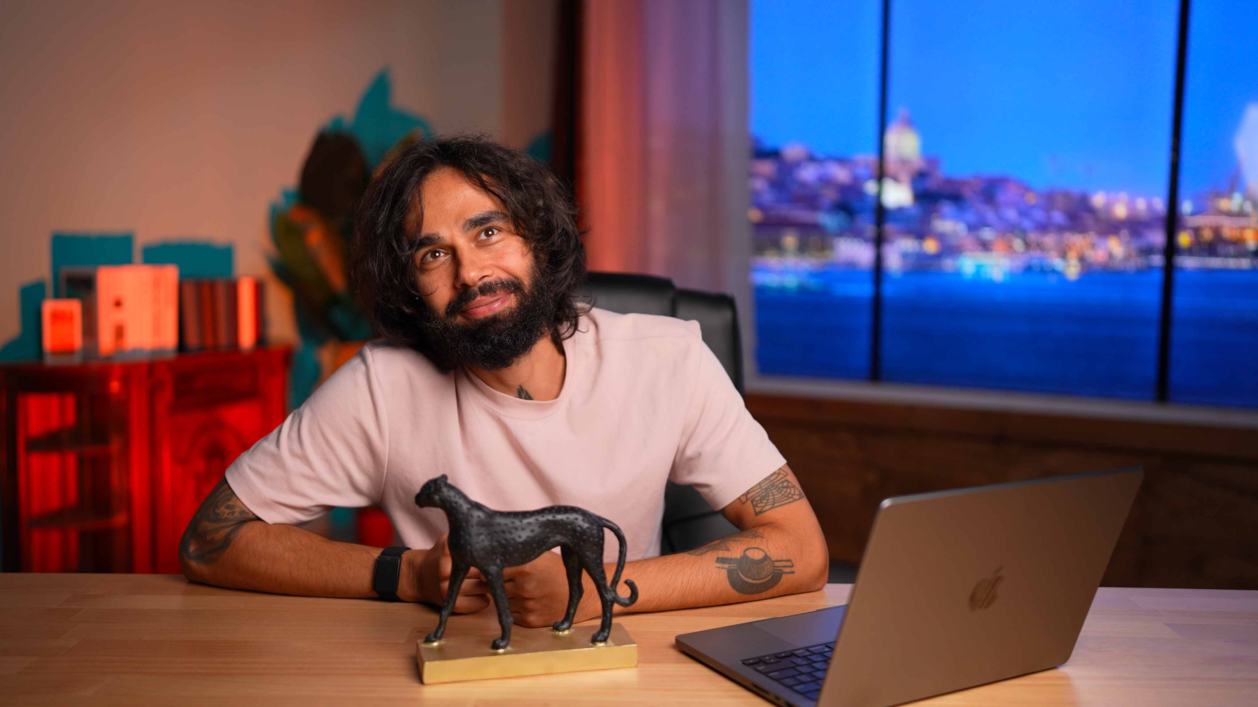 Professional course recording in Lisbon with cinematic Lisbon riverside background